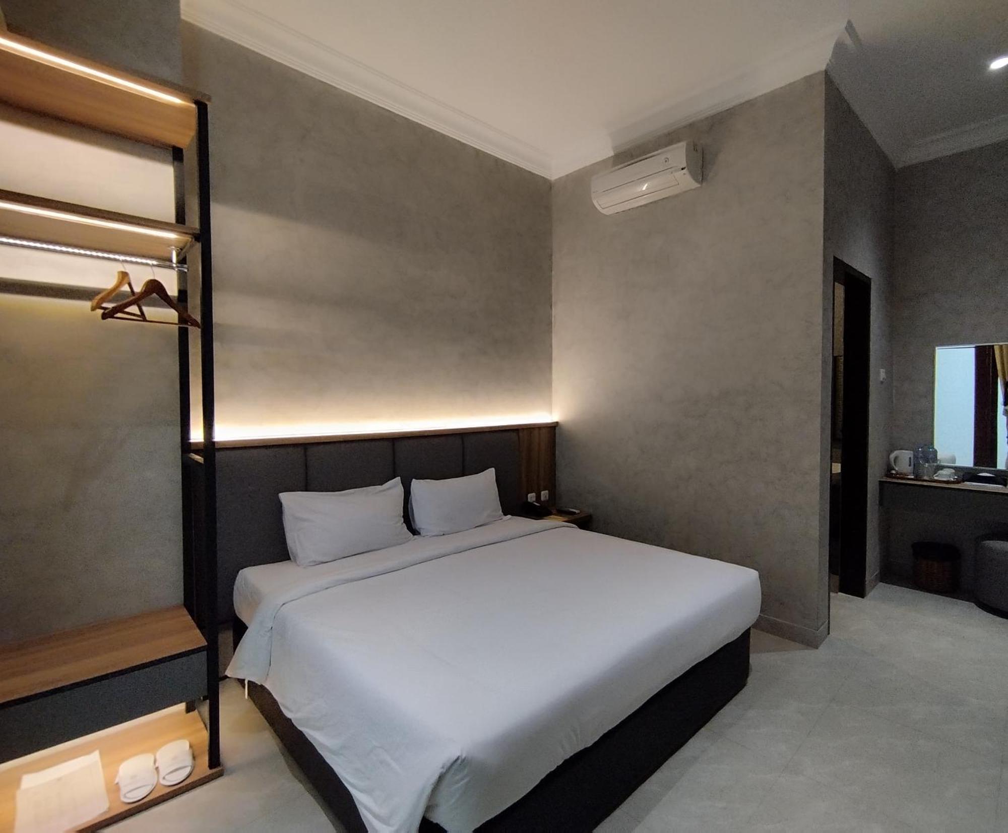 The Grand Palace Hotel Malang Luaran gambar