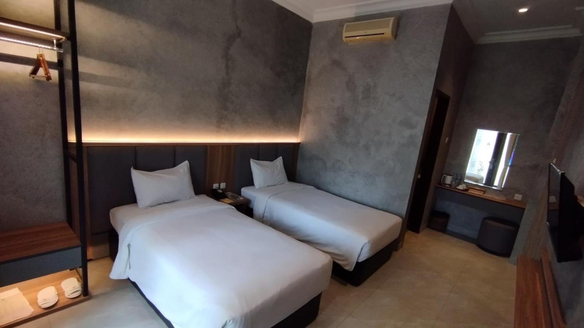 The Grand Palace Hotel Malang Luaran gambar