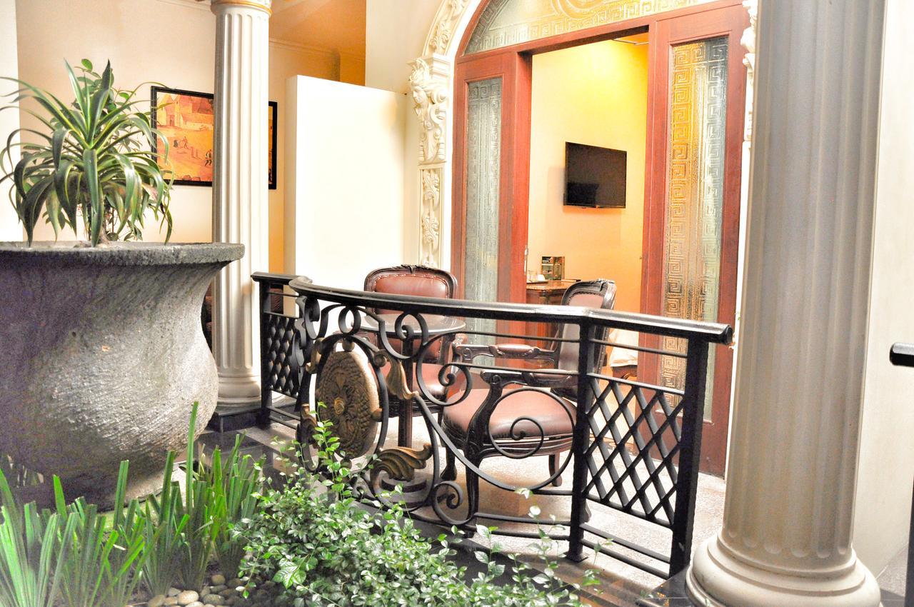 The Grand Palace Hotel Malang Luaran gambar