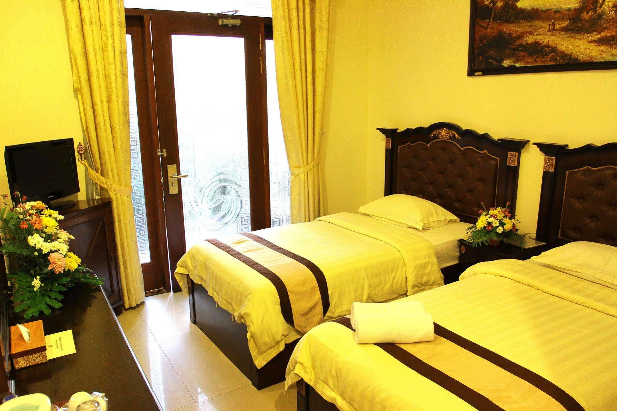 The Grand Palace Hotel Malang Luaran gambar