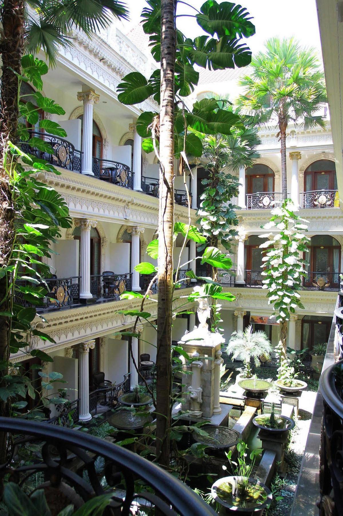 The Grand Palace Hotel Malang Luaran gambar