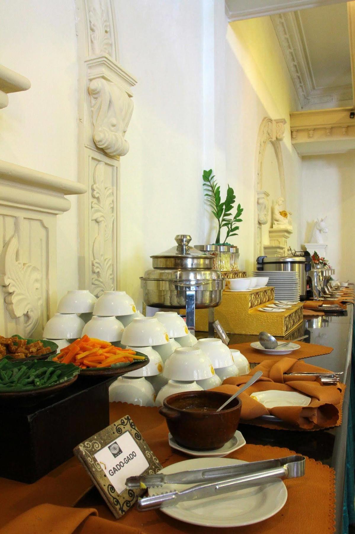 The Grand Palace Hotel Malang Luaran gambar